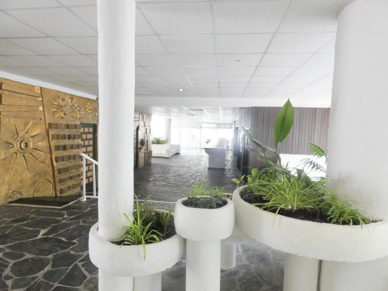 Holiday Center Ρόζες Εξωτερικό φωτογραφία