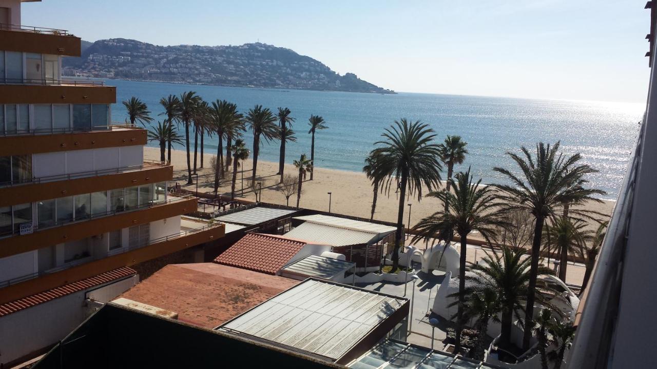 Holiday Center Ρόζες Εξωτερικό φωτογραφία
